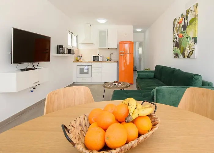 펜션 Orange Volcano - Pool And Gym In Sport Center Fariones Included By Lanzarote 푸에르토 델 카르멘