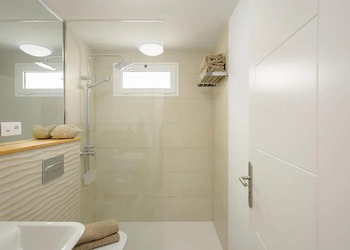 Orange Volcano - Pool And Gym In Sport Center Fariones Included By Lanzarote Ferienhaus