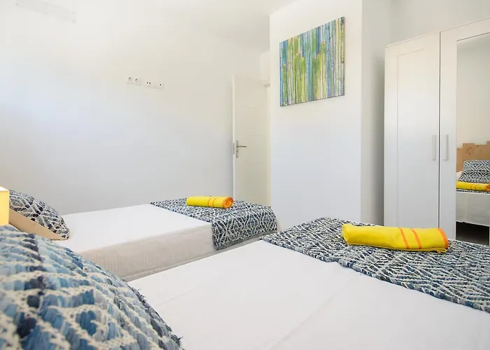 Ferienhaus Orange Volcano - Pool And Gym In Sport Center Fariones Included By Lanzarote Puerto del Carmen (Lanzarote)