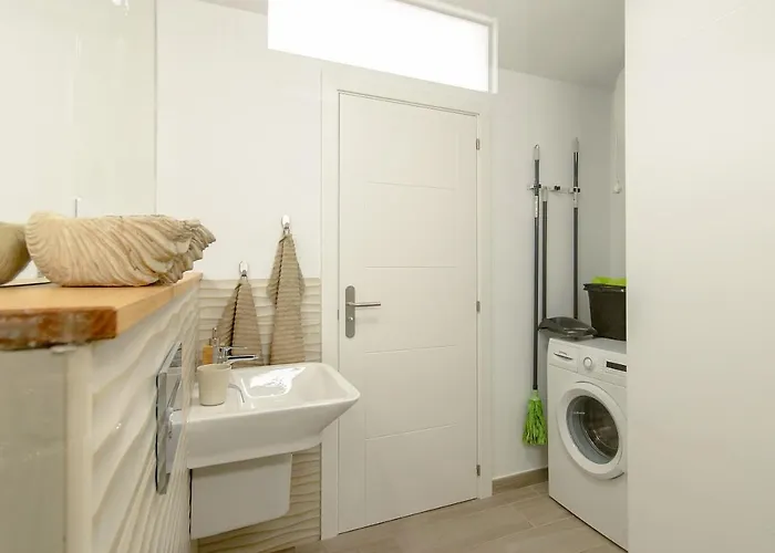 Orange Volcano - Pool And Gym In Sport Center Fariones Included By Lanzarote Holiday home Puerto del Carmen (Lanzarote)