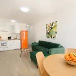 Orange Volcano - Pool And Gym In Sport Center Fariones Included By Lanzarote Puerto del Carmen (Lanzarote)